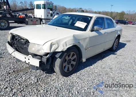 2005 Chrysler 300C from USA, damaged, VIN 2C3AA63H75H660291